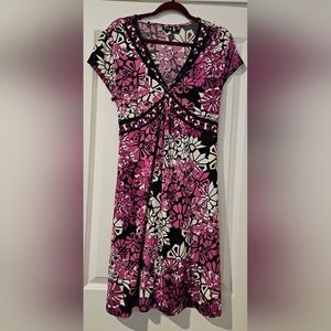 APT 9 purple,  white, and black v neck dress.  XL